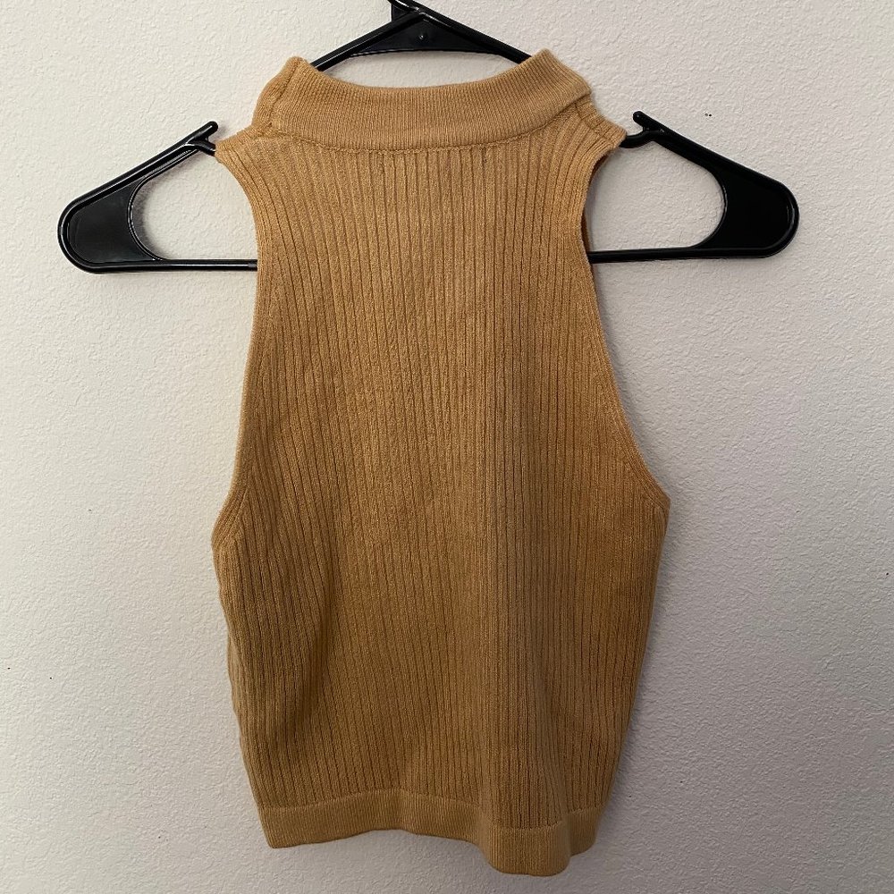 Kendall & Kylie Cream Sleeveless Top
